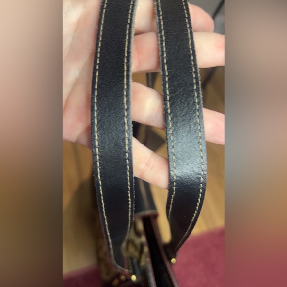 Arcadia Patent Leather tote - Picture 4 of 9